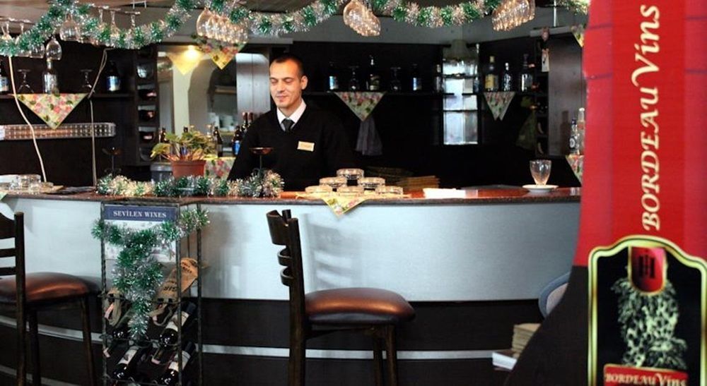 Konak Saray Hotel Измир Экстерьер фото